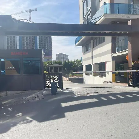 Modern And Stylish In Istanbul- Esenyurt דירה *