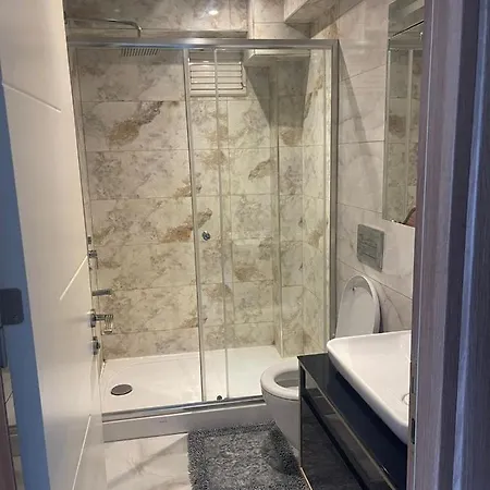 Modern And Stylish In Istanbul- Esenyurt דירה